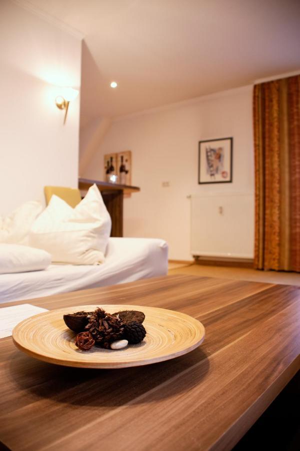 Hotel Am Bahnhof Weilburg Eksteriør billede